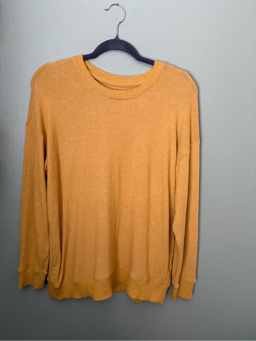 American Eagle Mustard Yellow Soft & Sexy Plush Long Sleeve Crewneck Size Small